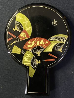 光琳款团扇形莳绘砚箱（文房砚盒）
