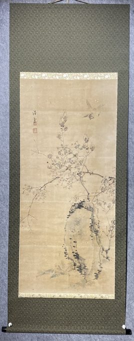 日本回流南画《玉兰湖石飞雀图》