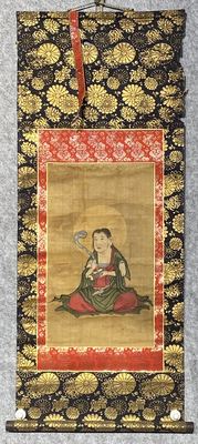 日本回流绢本佛画（立轴）