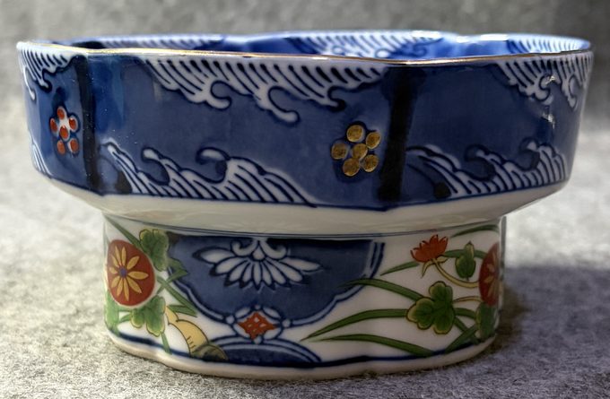 有田烧日峰窑 锦古伊万里风青花海浪描金高台钵