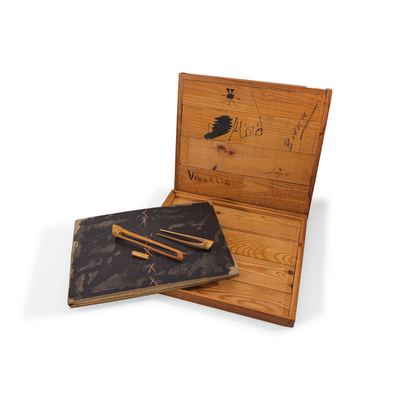 Et Antoni Tapies (1923–2012) Cop de Poma (1962)